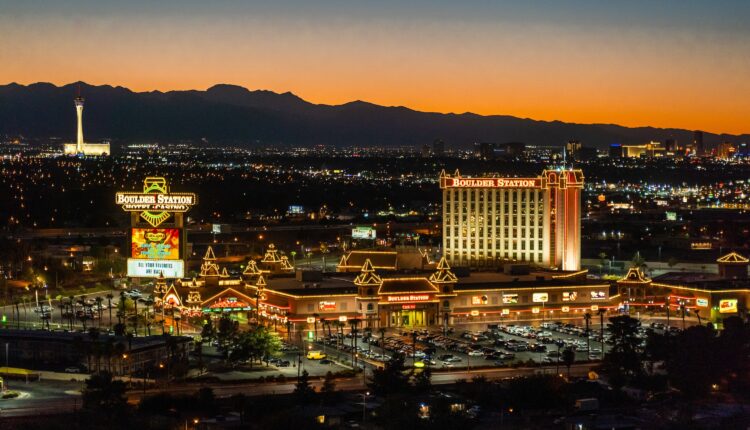 Boulder Station cheers 30 years by partying like it’s the ‘90s