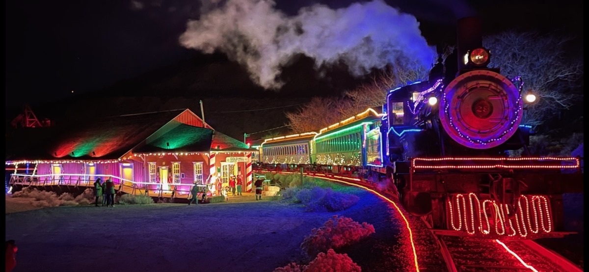 Holiday train ride through Virginia City.