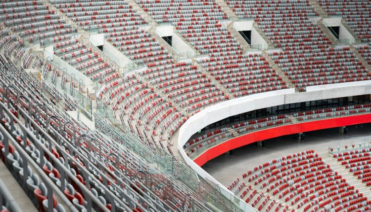 Las Vegas Eyes 2 New Arenas in NBA Expansion Bid